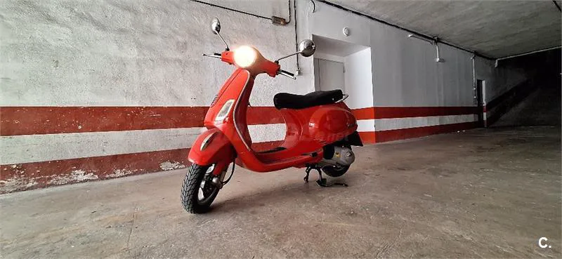 Vespa LX 125 – Vista 3