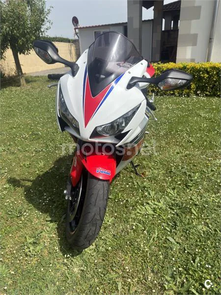 Honda CBR1000RR Fireblade 10.399 € 2014 Bizkaia - 1