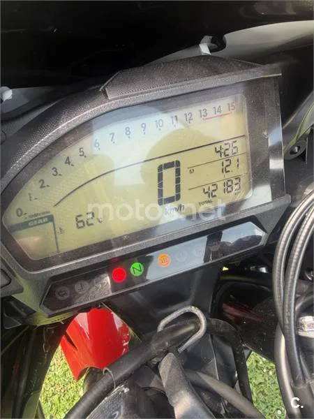 Honda CBR1000RR Fireblade - Vista 4