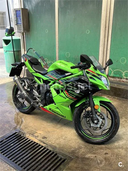 Kawasaki Ninja 125 – Vista 7