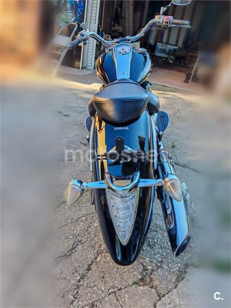 Yamaha XV 1900A Midnight Star – Vista 6