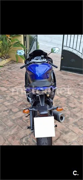 Yamaha R6 – Vista 8