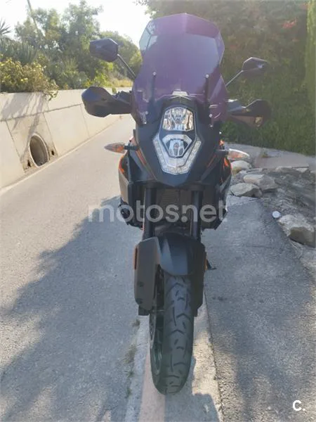KTM 1090 Adventure – Vista 11