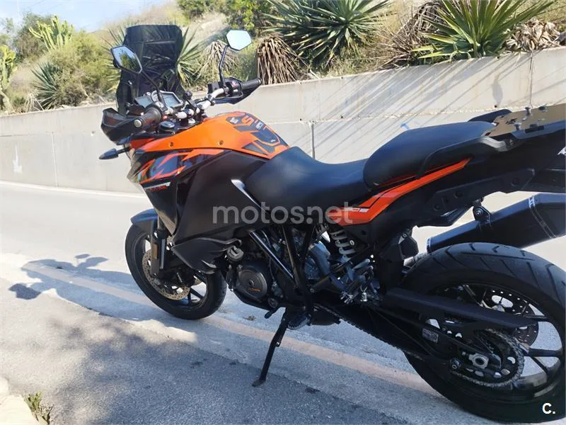 KTM 1090 Adventure – Vista 6