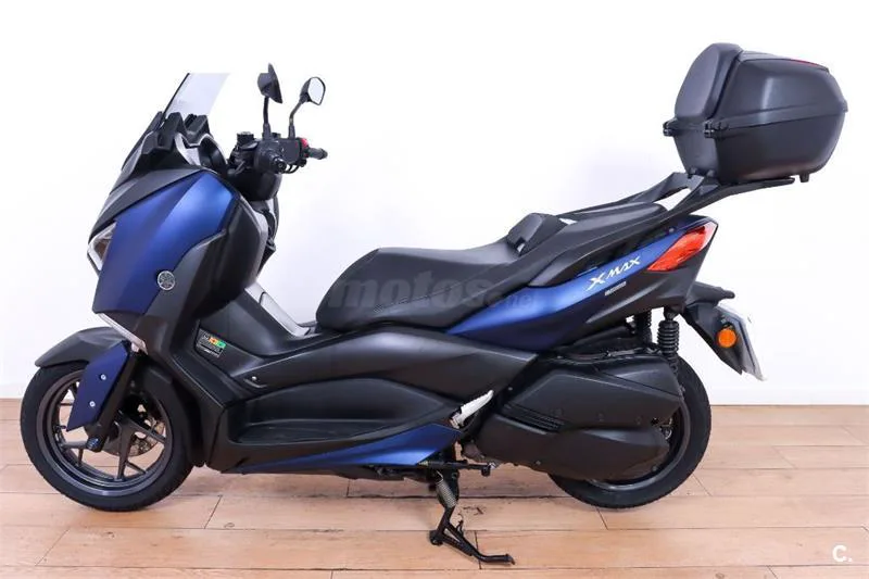 Yamaha XMAX 300 – Vista 3