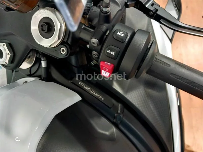 BMW S 1000 RR – Vista 7