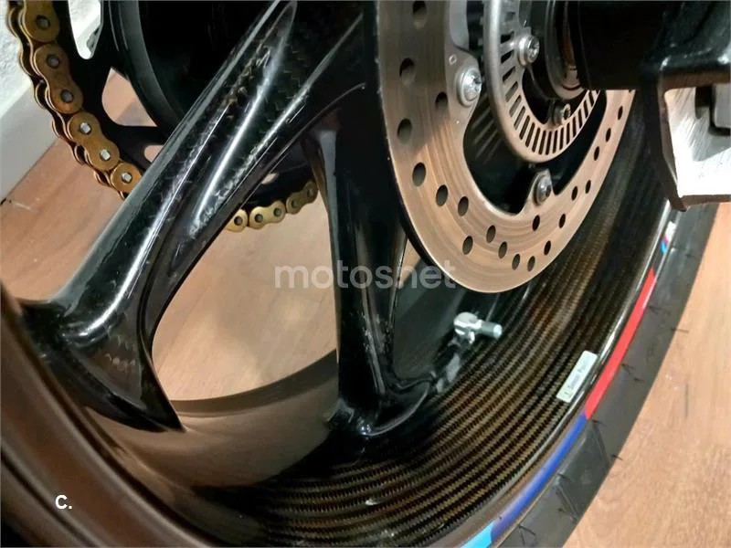 BMW S 1000 RR – Vista 8