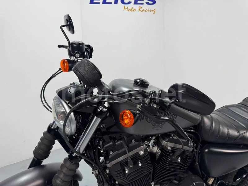 Harley-Davidson Sportster 883 - Vista 4