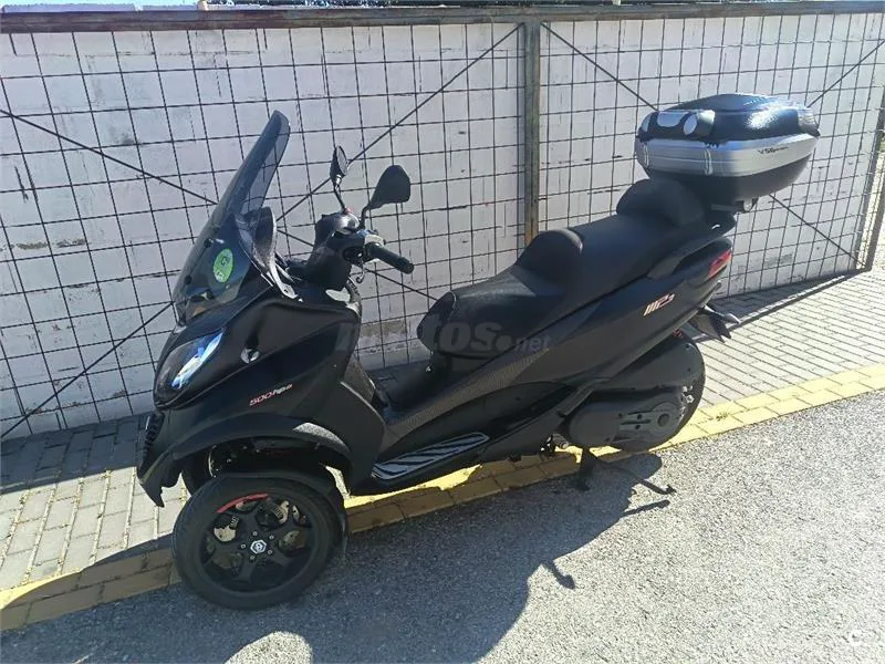 Piaggio MP3 500 HPE Sport – Vista 3