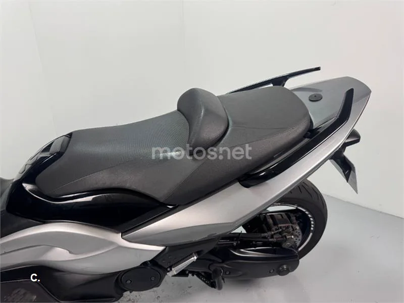 Yamaha TMAX 500 – Vista 19