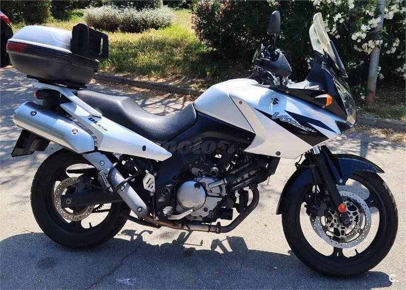 Suzuki V-Strom 650 – Vista 4