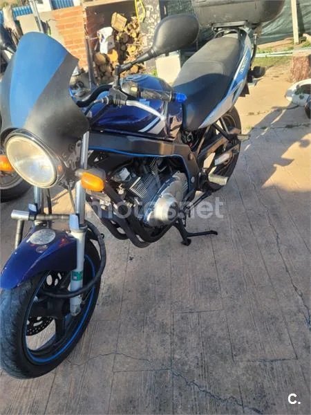 Suzuki GS 500 – Vista 2