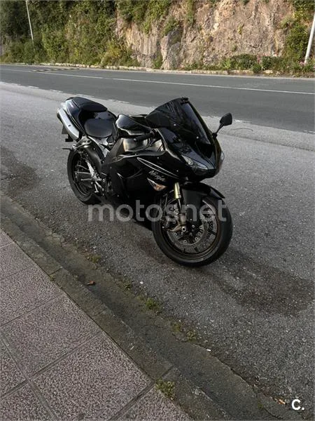 Kawasaki Ninja ZX-10R – Vista 2