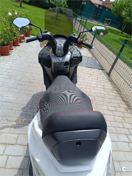 Daelim S3 250 FI Advance – Vista 6