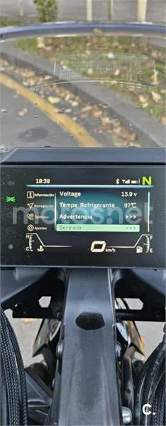 CFMOTO 300SR – Vista 10