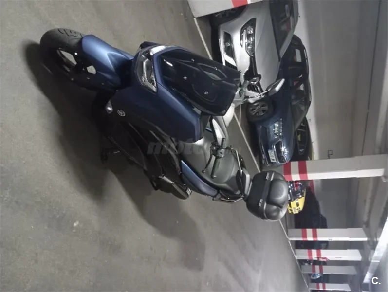 Yamaha NMAX – Vista 6
