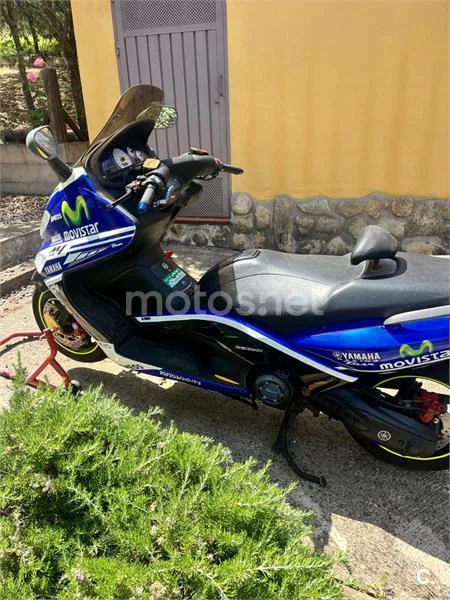 Yamaha TMAX 500 - Vista 3