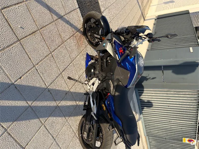 BMW F 900 R – Vista 2