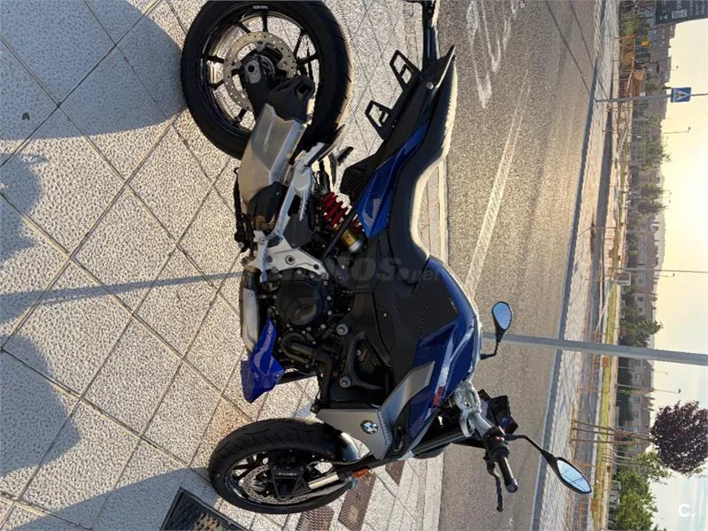 BMW F 900 R – Vista 6