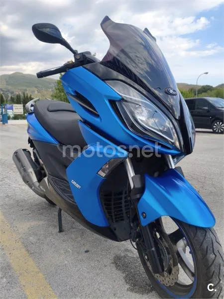 Kymco K-XCT 125i – Vista 2