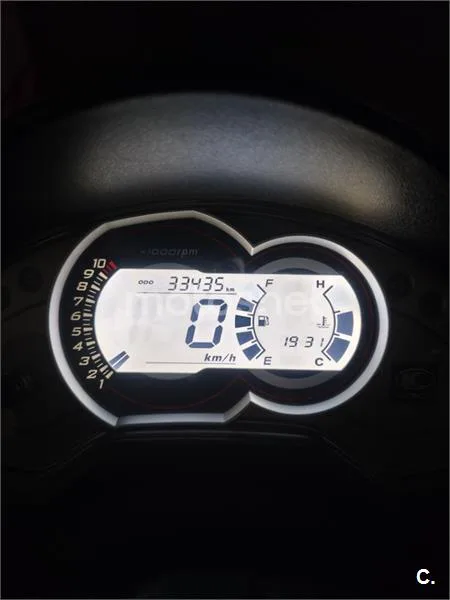 Kymco K-XCT 125i – Vista 5