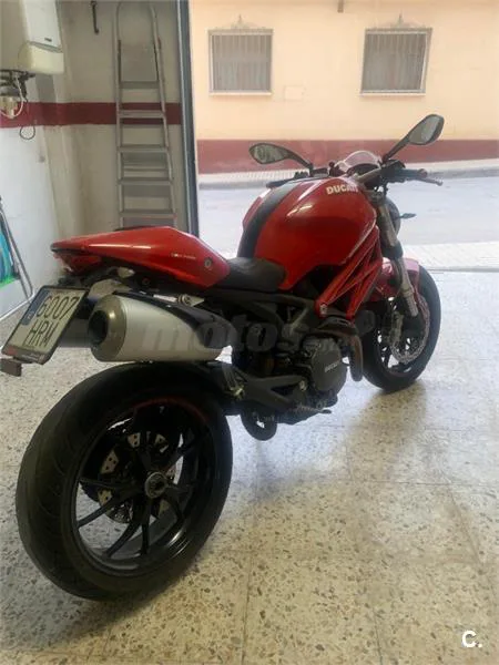 Ducati Monster 796 – Vista 4