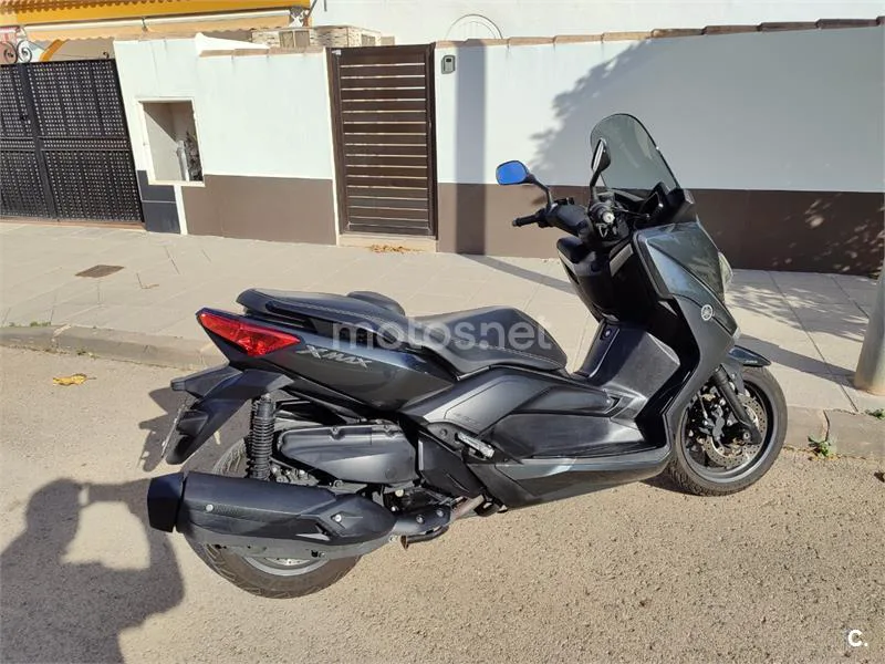 Yamaha XMAX 400 – Vista 4
