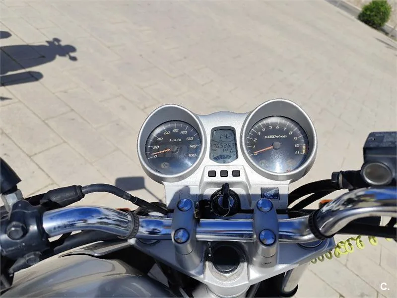 Honda CBF 250 – Vista 2