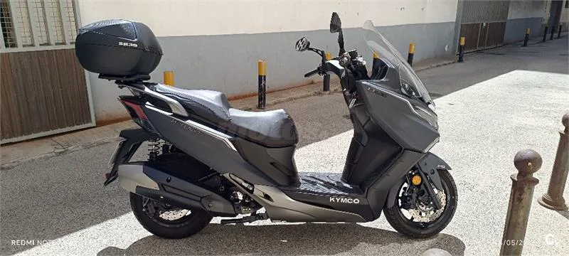 Kymco X-Town CT 300 – Vista 2