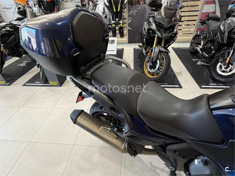 Triumph Trophy 1200 – Vista 6