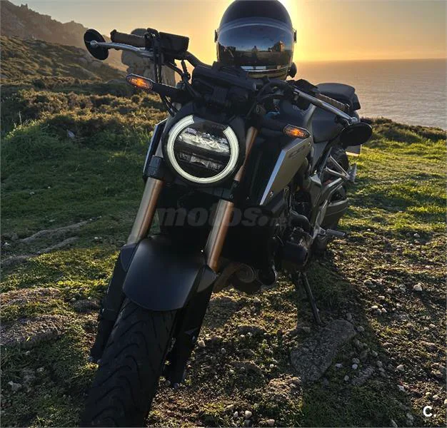 Honda CB 650 R – Vista 2