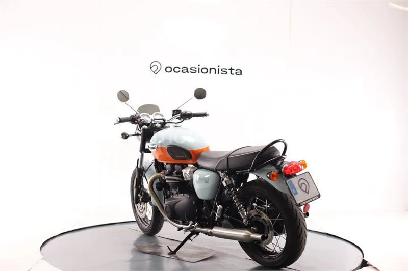 Triumph Bonneville T100 – Vista 3