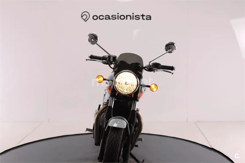 Triumph Bonneville T100 – Vista 6