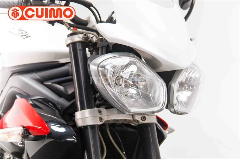 Triumph Street Triple – Vista 11