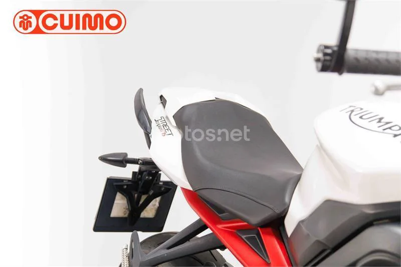 Triumph Street Triple – Vista 12