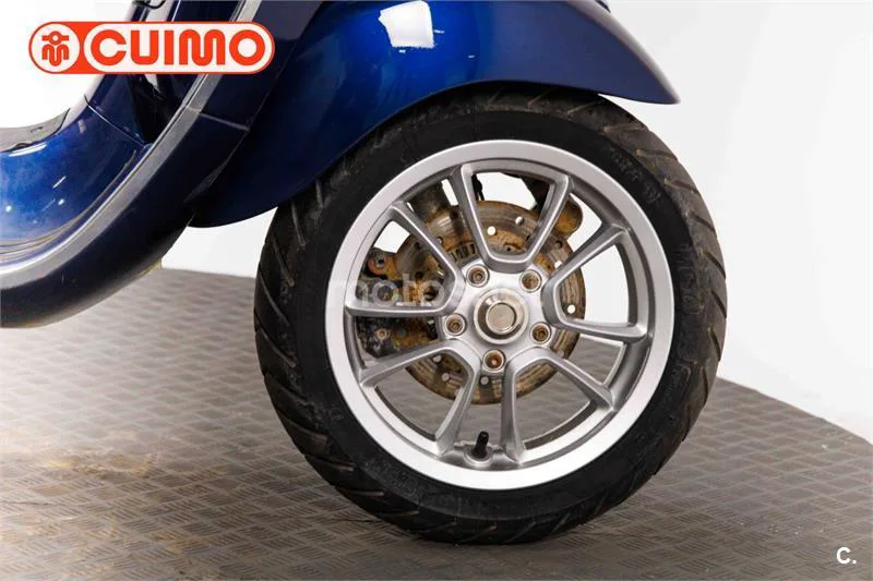 Vespa Primavera – Vista 13
