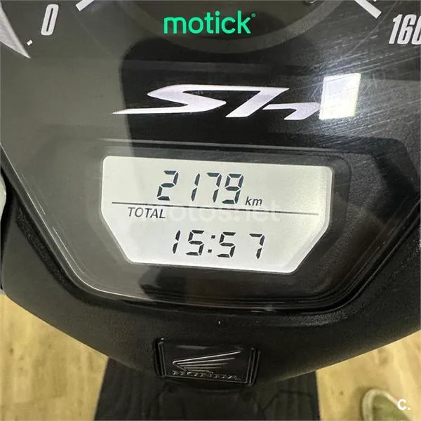 Honda SH 125i – Vista 4