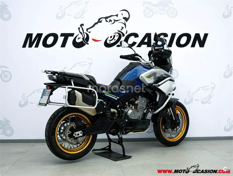 CFMOTO 800MT – Vista 3