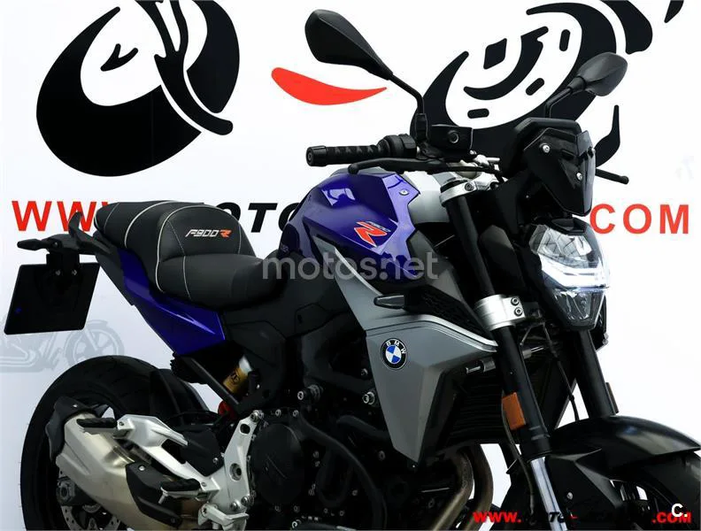 BMW F 900 R – Vista 4