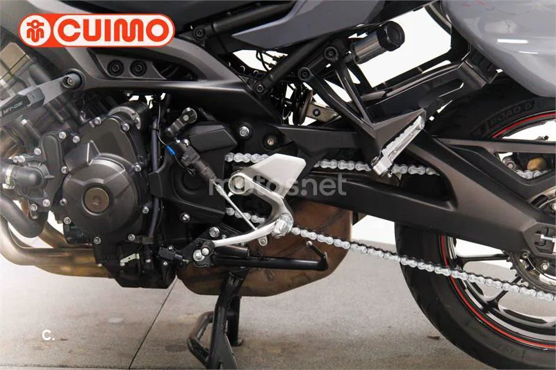 Yamaha Tracer 900 – Vista 19