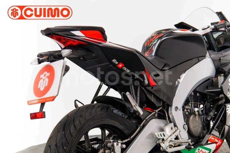 Aprilia RS 125 – Vista 24
