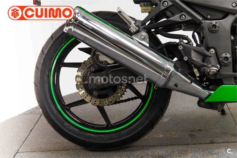 Kawasaki Ninja 250 R – Vista 14