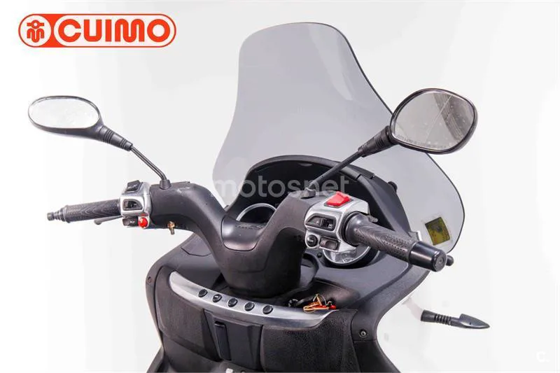 Piaggio MP3 – Vista 15