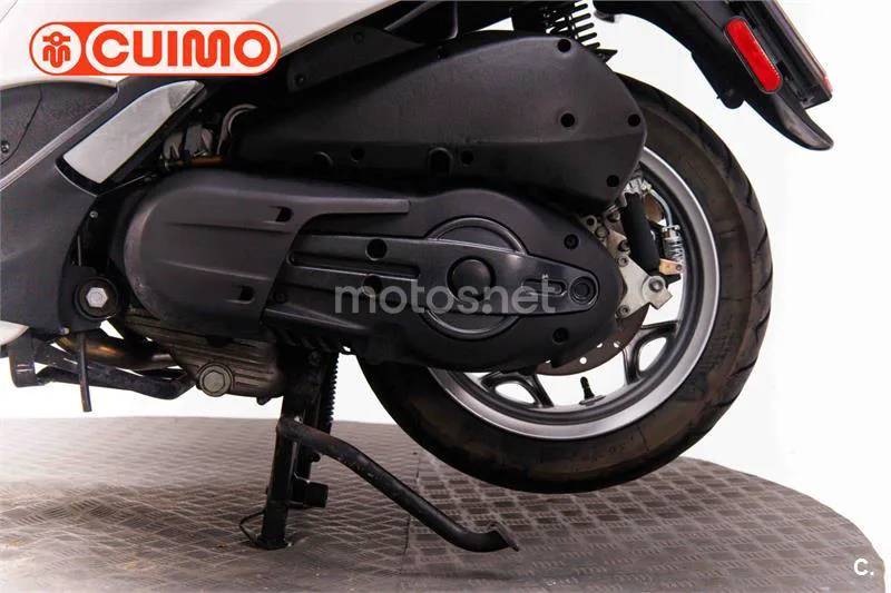 Piaggio MP3 – Vista 18