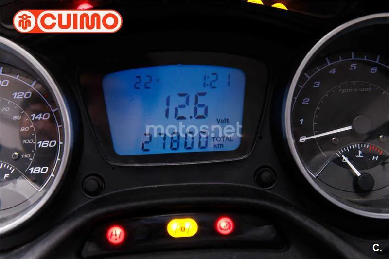 Piaggio MP3 – Vista 22