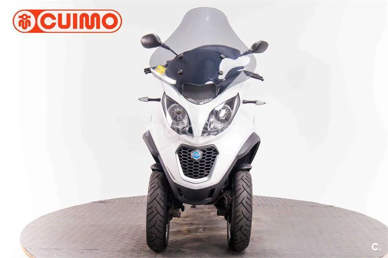 Piaggio MP3 – Vista 10