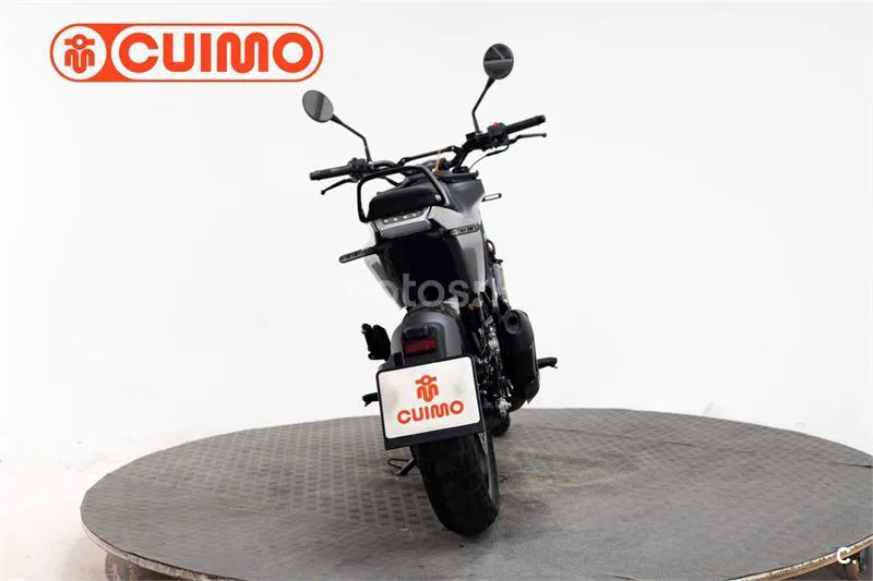 Husqvarna Svartpilen 125 – Vista 9