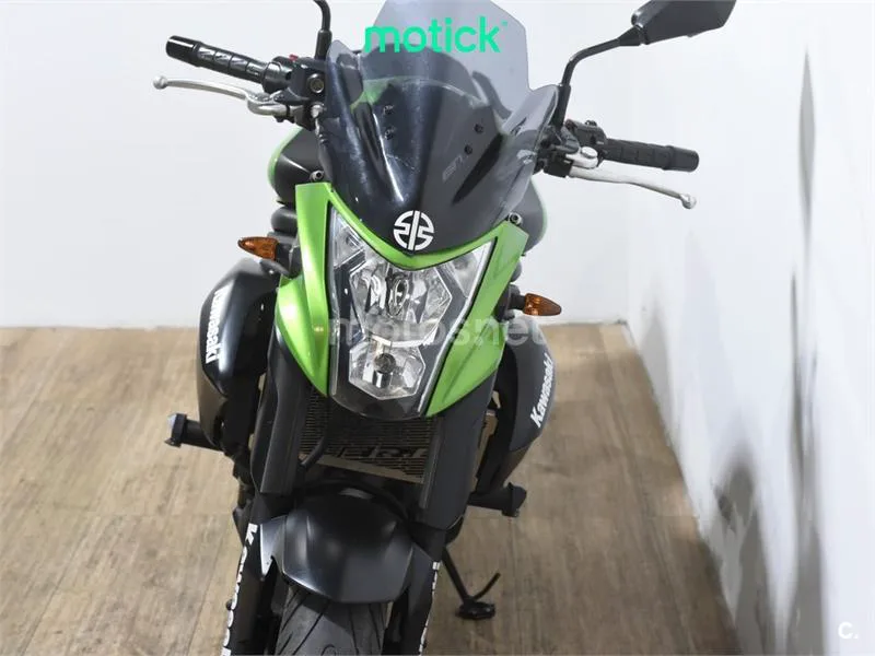 Kawasaki ER-6N – Vista 11