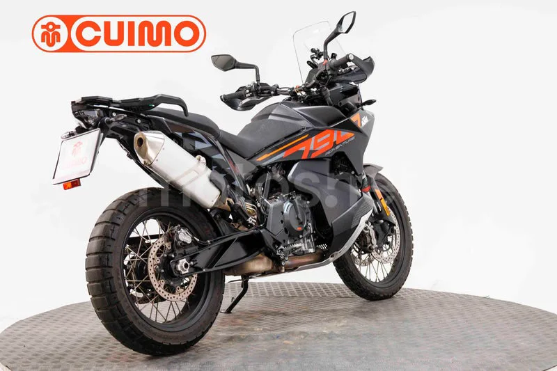 KTM 790 – Vista 18