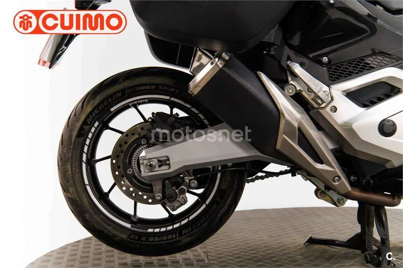 Honda Forza 750 – Vista 14